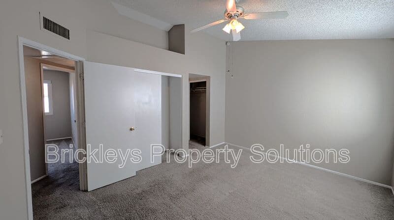 2-bedroom 1.5-bath home at 2969 N Oregon St Unit 12 for $2,000/mo managed by Brickleys Property Solutions East Valley Phoenix — photo 21 of 36