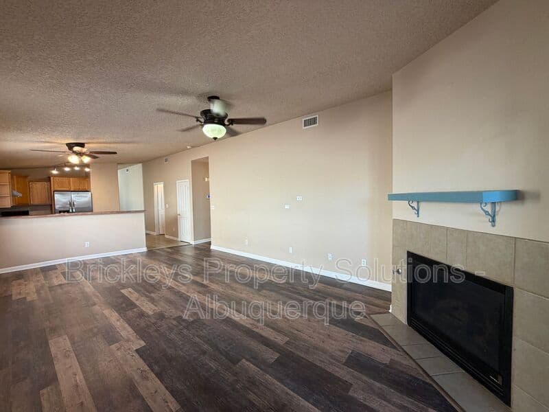 3-bedroom 2-bath home at 1548 Reynosa Loop SE for $1,900/mo managed by Brickleys Property Solutions Albuquerque — photo 11 of 31