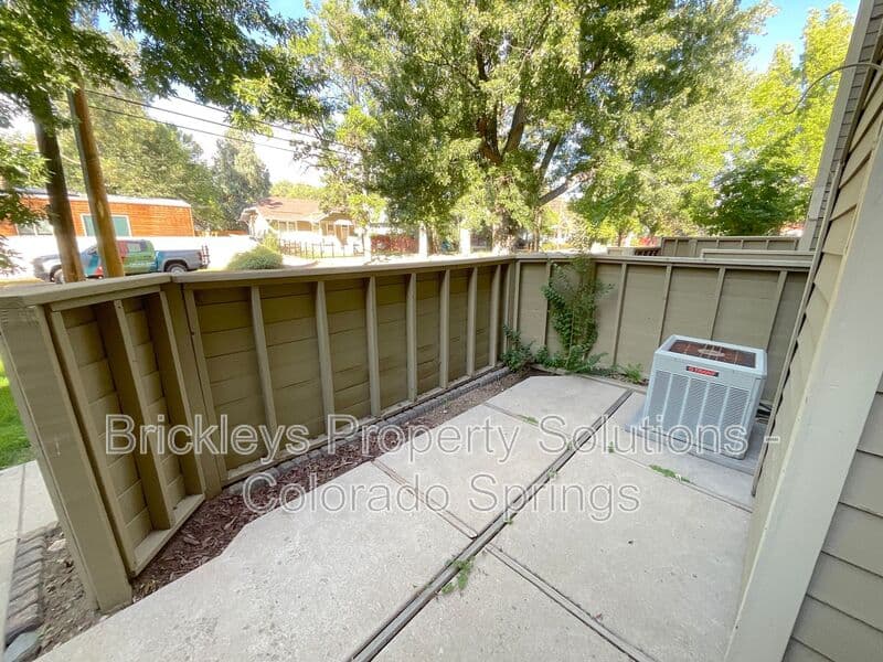 2-bedroom 1.5-bath home at 1857 Lorraine St for $1,800/mo managed by Brickleys Property Solutions Colorado Springs — photo 3 of 29