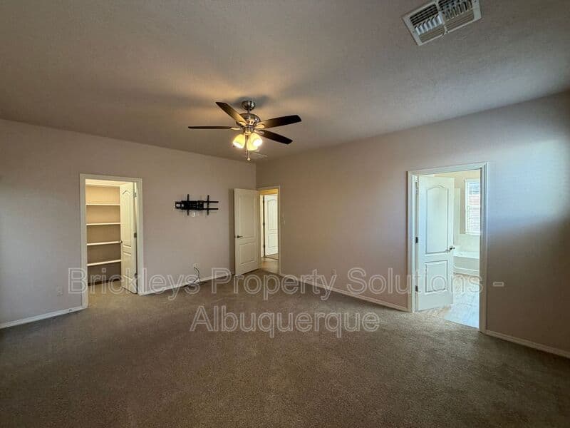 3-bedroom 2-bath home at 5815 Mafraq Ave NW for $2,150/mo managed by Brickleys Property Solutions Albuquerque — photo 16 of 32