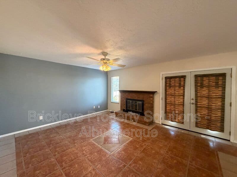 4-bedroom 2-bath home at 5812 Brahma Dr NW for $1,950/mo managed by Brickleys Property Solutions Albuquerque — photo 22 of 35