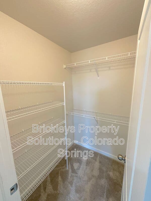 3-bedroom 3.5-bath home at 7343 Rosa Belle Hts for $2,350/mo managed by Brickleys Property Solutions Colorado Springs — photo 20 of 33