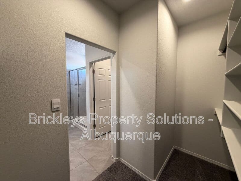 3-bedroom 2-bath home at 1504 Alto Colores for $2,100/mo managed by Brickleys Property Solutions Albuquerque — photo 16 of 30