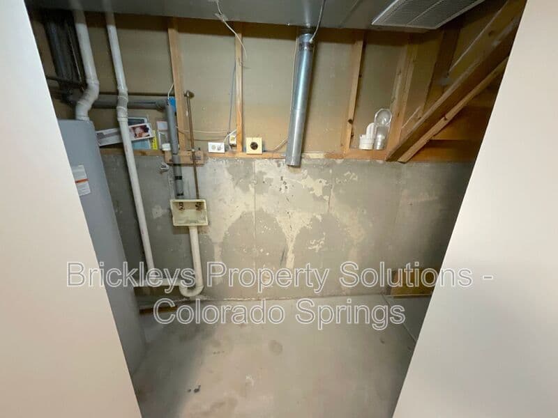 3-bedroom 2-bath home at 8214 Steadman Dr for $2,175/mo managed by Brickleys Property Solutions Colorado Springs — photo 34 of 34