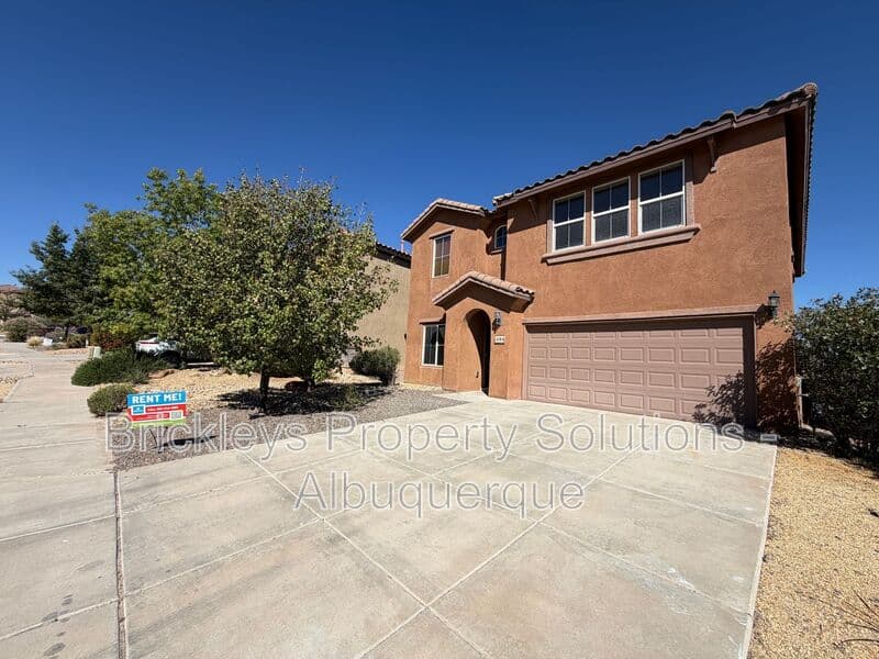 3-bedroom 2.5-bath home at 418 Paseo Roja Pl NE for $2,375/mo managed by Brickleys Property Solutions Albuquerque — photo 2 of 42