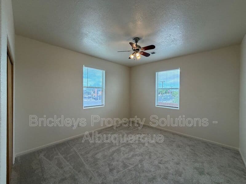 3-bedroom 2.5-bath home at 1612 3rd St SW for $1,900/mo managed by Brickleys Property Solutions Albuquerque — photo 30 of 39