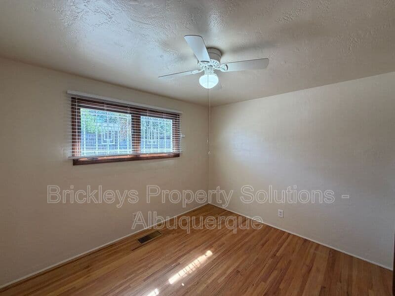 3-bedroom 1-bath home at 2838 La Veta Dr. NE for $1,700/mo managed by Brickleys Property Solutions Albuquerque — photo 12 of 26