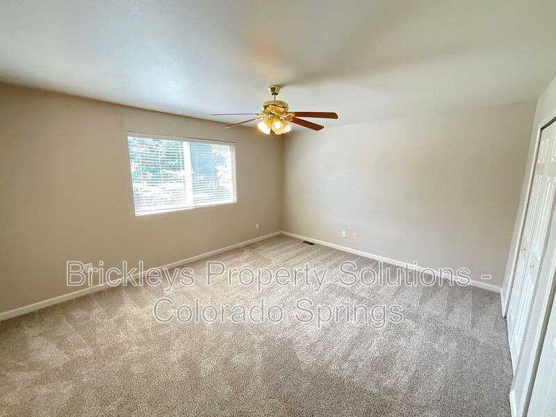 3-bedroom 2-bath home at 3987 Aspen Leaf Pt for $1,900/mo managed by Brickleys Property Solutions Colorado Springs — photo 18 of 27