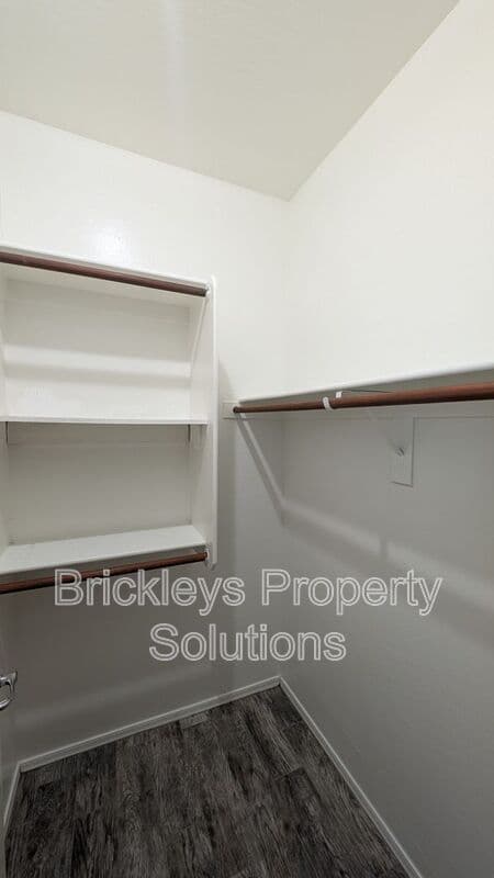 3-bedroom 2-bath home at 1311 E Marlin Dr for $2,200/mo managed by Brickleys Property Solutions East Valley Phoenix — photo 28 of 44