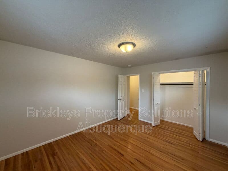 3-bedroom 2-bath home at 2808 Charleston St NE for $2,500/mo managed by Brickleys Property Solutions Albuquerque — photo 18 of 35
