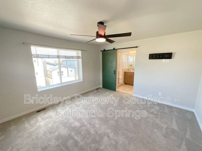 3-bedroom 3.5-bath home at 7343 Rosa Belle Hts for $2,350/mo managed by Brickleys Property Solutions Colorado Springs — photo 23 of 33
