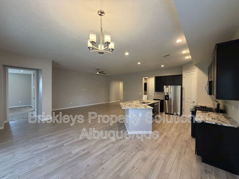 4-bedroom 2-bath home at 3969 Kodiak Rd NE for $2,700/mo managed by Brickleys Property Solutions Albuquerque — photo 26 of 40