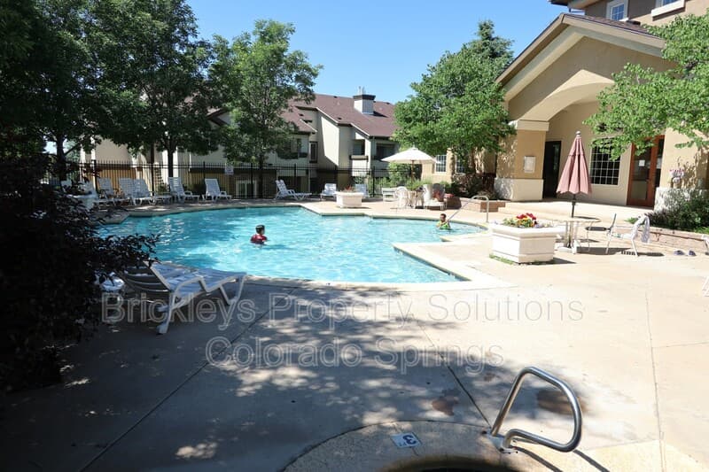 3-bedroom 2-bath home at 3780 Riviera Grove Unit #104 for $1,863/mo total (includes $1,825 base rent + $38 required Tenant Benefit Package) managed by Brickleys Property Solutions Colorado Springs — photo 23 of 24