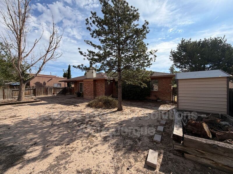 3-bedroom 2-bath home at 9937 Clearwater St. NW for $1,900/mo managed by Brickleys Property Solutions Albuquerque — photo 26 of 27
