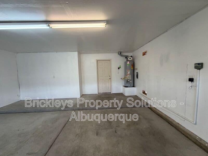 4-bedroom 3-bath home at 1904 Busher St. SE for $2,450/mo managed by Brickleys Property Solutions Albuquerque — photo 45 of 50