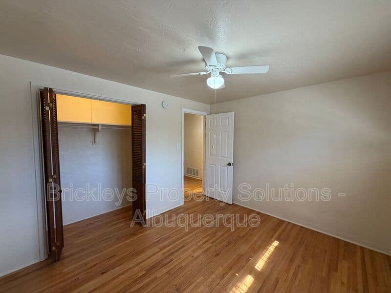 3-bedroom 1-bath home at 2838 La Veta Dr. NE for $1,700/mo managed by Brickleys Property Solutions Albuquerque — photo 13 of 26