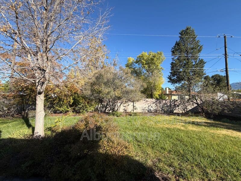 4-bedroom 3-bath home at 7121 Edwina Ave NE for $2,450/mo managed by Brickleys Property Solutions Albuquerque — photo 43 of 47