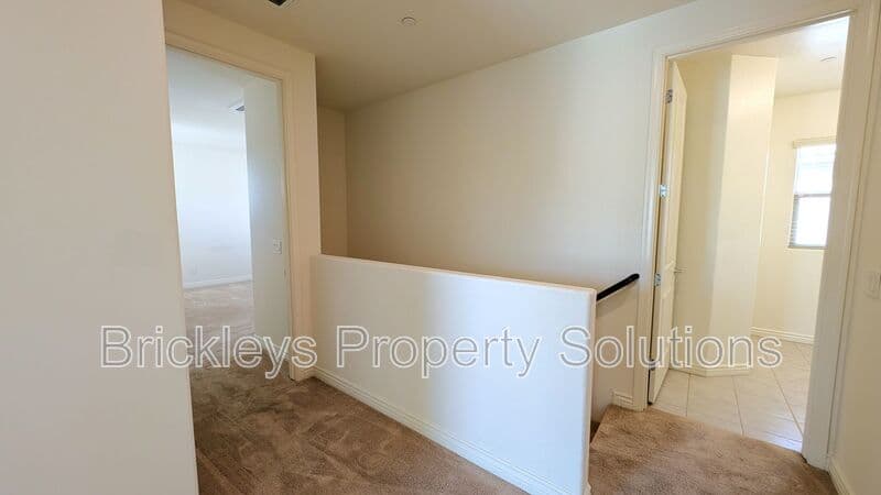 3-bedroom 2.5-bath home at 7042 E Diamond St for $2,900/mo managed by Brickleys Property Solutions East Valley Phoenix — photo 30 of 45