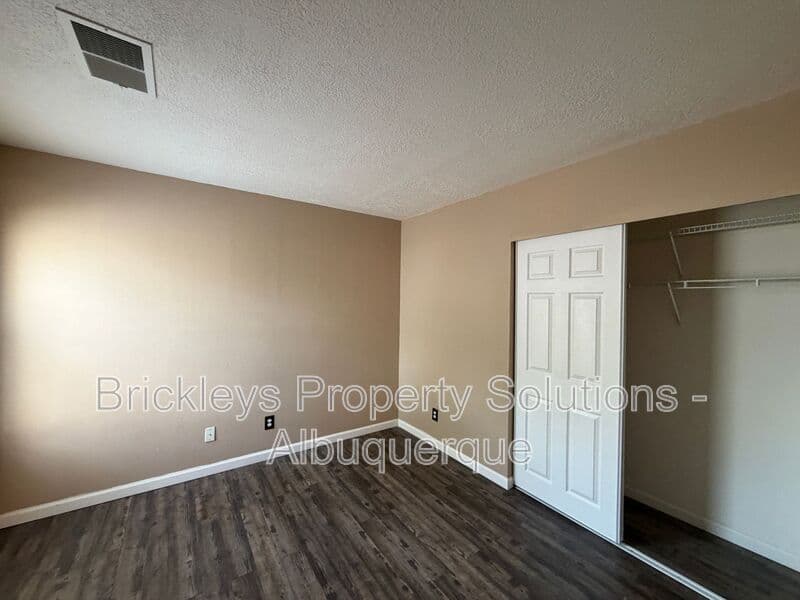 2-bedroom 2-bath home at 1941 Lee Loop NE for $1,750/mo managed by Brickleys Property Solutions Albuquerque — photo 6 of 29