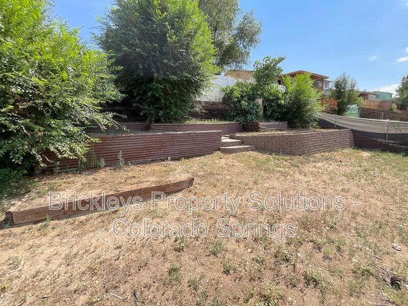 5-bedroom 2-bath home at 4375 Cassidy St for $2,300/mo managed by Brickleys Property Solutions Colorado Springs — photo 6 of 37