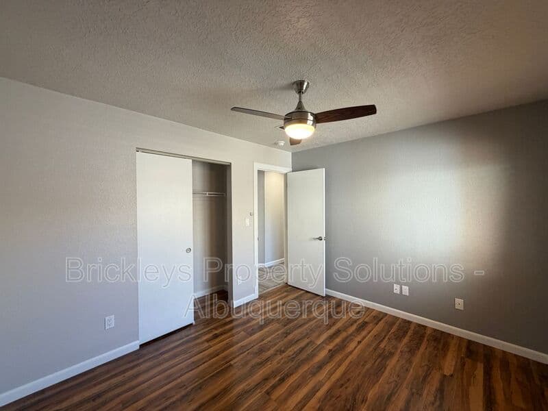 3-bedroom 2-bath home at 7024 Westford Pl NW for $2,200/mo managed by Brickleys Property Solutions Albuquerque — photo 22 of 33