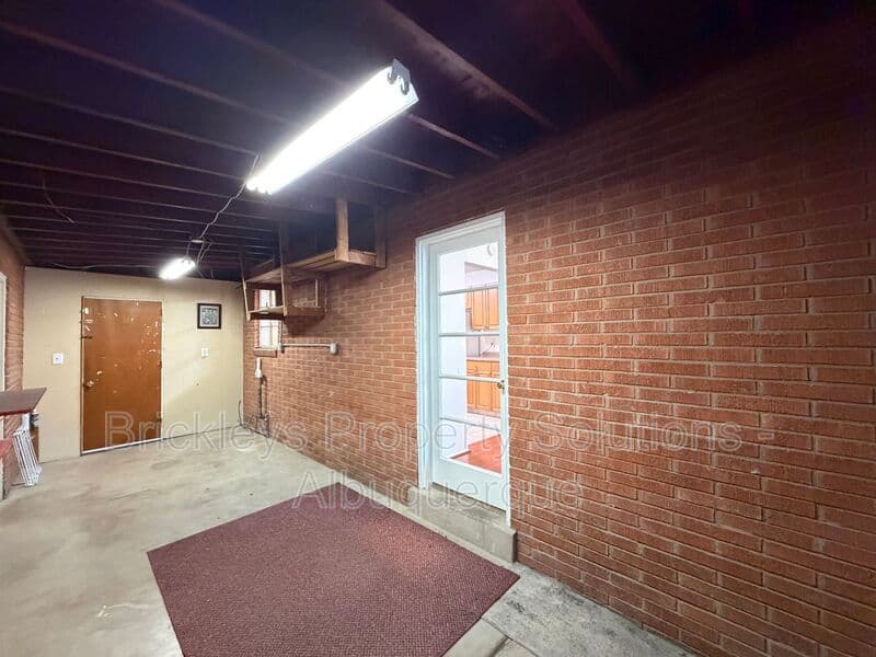 3-bedroom 2-bath home at 4712 Palo Duro Ave. NE for $1,750/mo managed by Brickleys Property Solutions Albuquerque — photo 29 of 38
