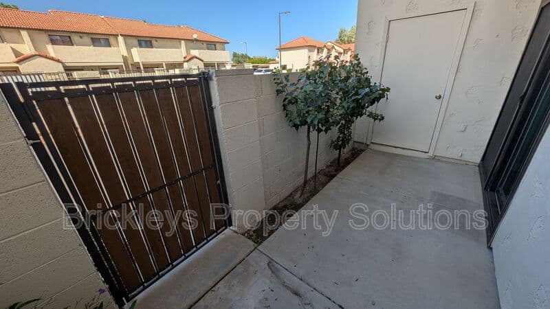 2-bedroom 1.5-bath home at 2969 N Oregon St Unit 12 for $2,000/mo managed by Brickleys Property Solutions East Valley Phoenix — photo 32 of 36