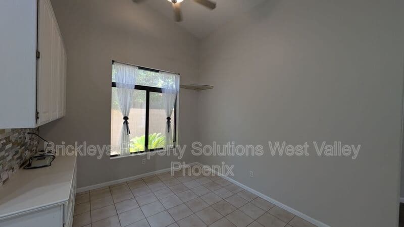 4-bedroom 3-bath home at 13354 W Palm Ln for $2,750/mo managed by Brickleys Property Solutions West Valley Phoenix — photo 20 of 31