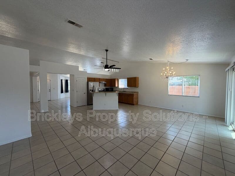 3-bedroom 2-bath home at 1405 Secret Valley Drive SW for $1,800/mo managed by Brickleys Property Solutions Albuquerque — photo 12 of 34