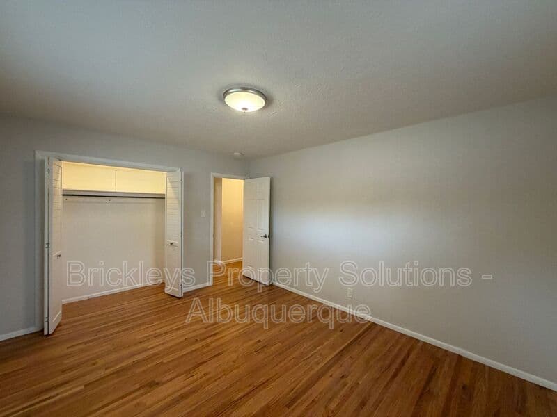 3-bedroom 2-bath home at 2808 Charleston St NE for $2,500/mo managed by Brickleys Property Solutions Albuquerque — photo 20 of 35