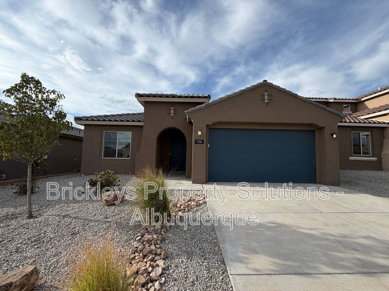 3-bedroom 2-bath home at 938 Lazuli Rd SE for $2,475/mo managed by Brickleys Property Solutions Albuquerque — photo 1 of 36