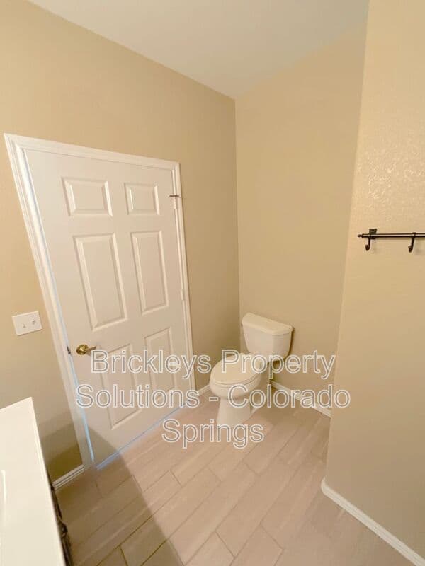 3-bedroom 2-bath home at 3780 Riviera Grove Unit #104 for $1,863/mo total (includes $1,825 base rent + $38 required Tenant Benefit Package) managed by Brickleys Property Solutions Colorado Springs — photo 15 of 24