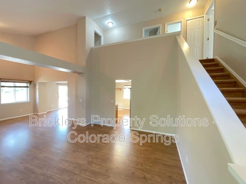 4-bedroom 3.5-bath home at 6160 Jaffee Ct for $2,500/mo managed by Brickleys Property Solutions Colorado Springs — photo 10 of 45