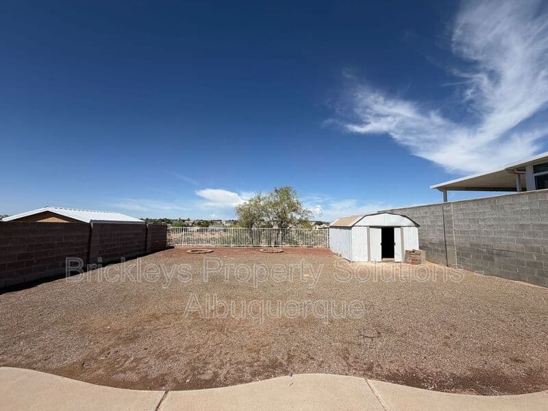 3-bedroom 2.5-bath home at 10527 Brookline Pl NW for $2,300/mo managed by Brickleys Property Solutions Albuquerque — photo 37 of 40