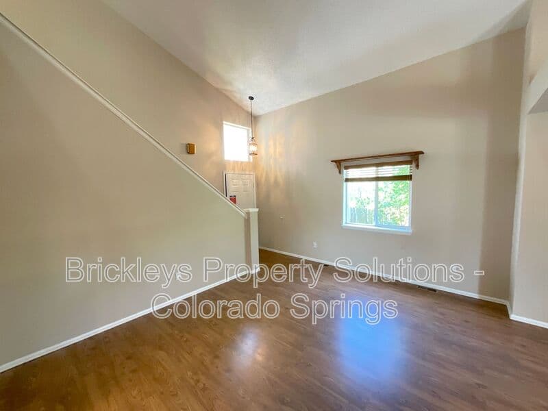 4-bedroom 3.5-bath home at 6160 Jaffee Ct for $2,500/mo managed by Brickleys Property Solutions Colorado Springs — photo 11 of 45