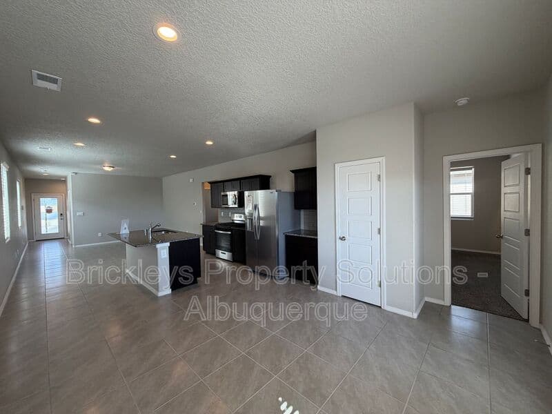 3-bedroom 2-bath home at 614 Turmalina Dr SE for $2,200/mo managed by Brickleys Property Solutions Albuquerque — photo 11 of 29