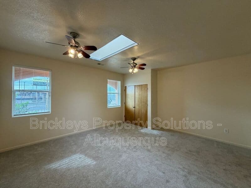 3-bedroom 2.5-bath home at 1612 3rd St SW for $1,900/mo managed by Brickleys Property Solutions Albuquerque — photo 19 of 39