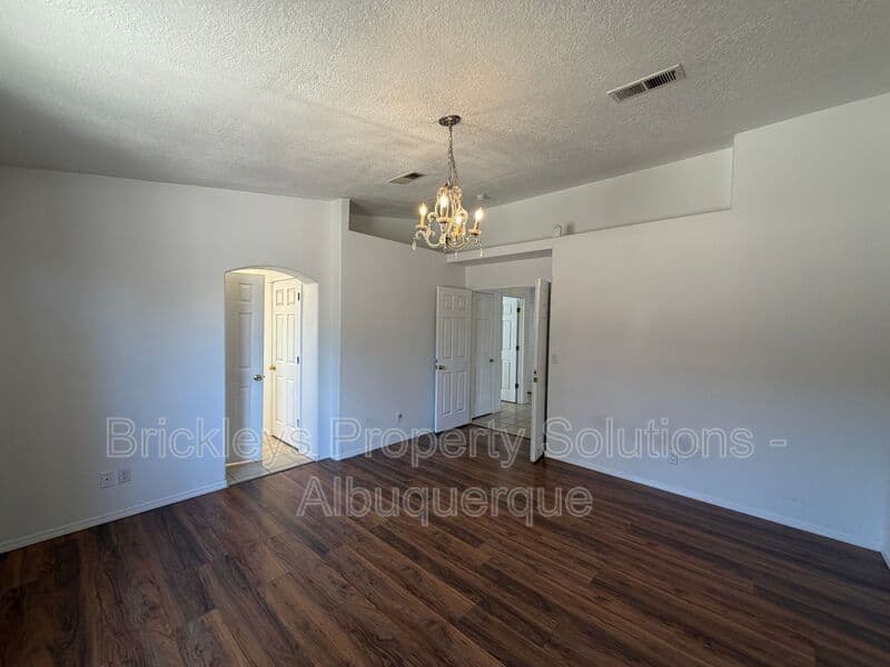 3-bedroom 2-bath home at 1405 Secret Valley Drive SW for $1,800/mo managed by Brickleys Property Solutions Albuquerque — photo 19 of 34