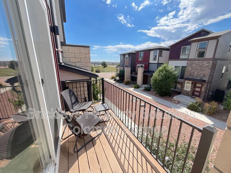 3-bedroom 3.5-bath home at 7343 Rosa Belle Hts for $2,350/mo managed by Brickleys Property Solutions Colorado Springs — photo 8 of 33
