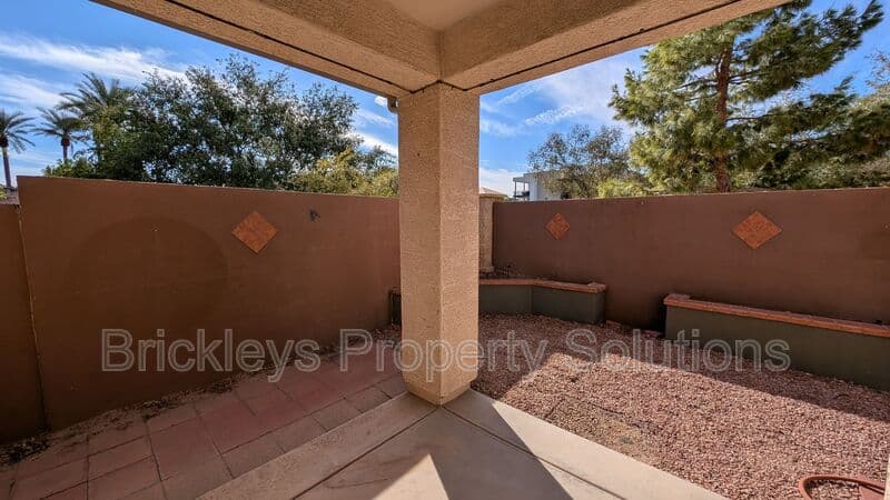 3-bedroom 2-bath home at 1311 E Marlin Dr for $2,200/mo managed by Brickleys Property Solutions East Valley Phoenix — photo 36 of 44