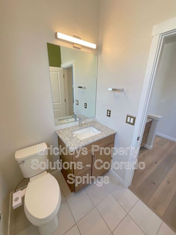 3-bedroom 3.5-bath home at 7343 Rosa Belle Hts for $2,350/mo managed by Brickleys Property Solutions Colorado Springs — photo 15 of 33