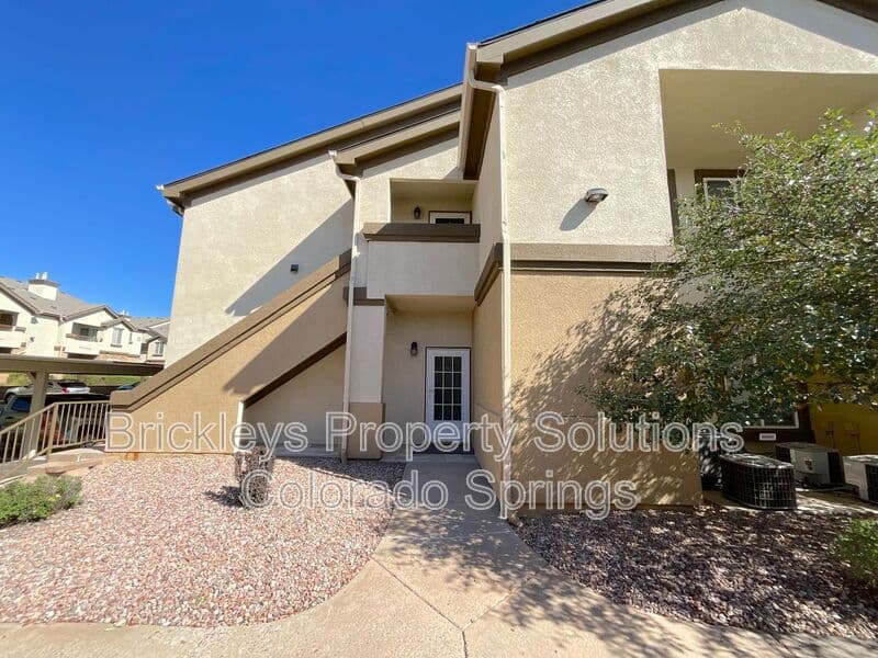3-bedroom 2-bath home at 3780 Riviera Grove Unit #104 for $1,863/mo total (includes $1,825 base rent + $38 required Tenant Benefit Package) managed by Brickleys Property Solutions Colorado Springs